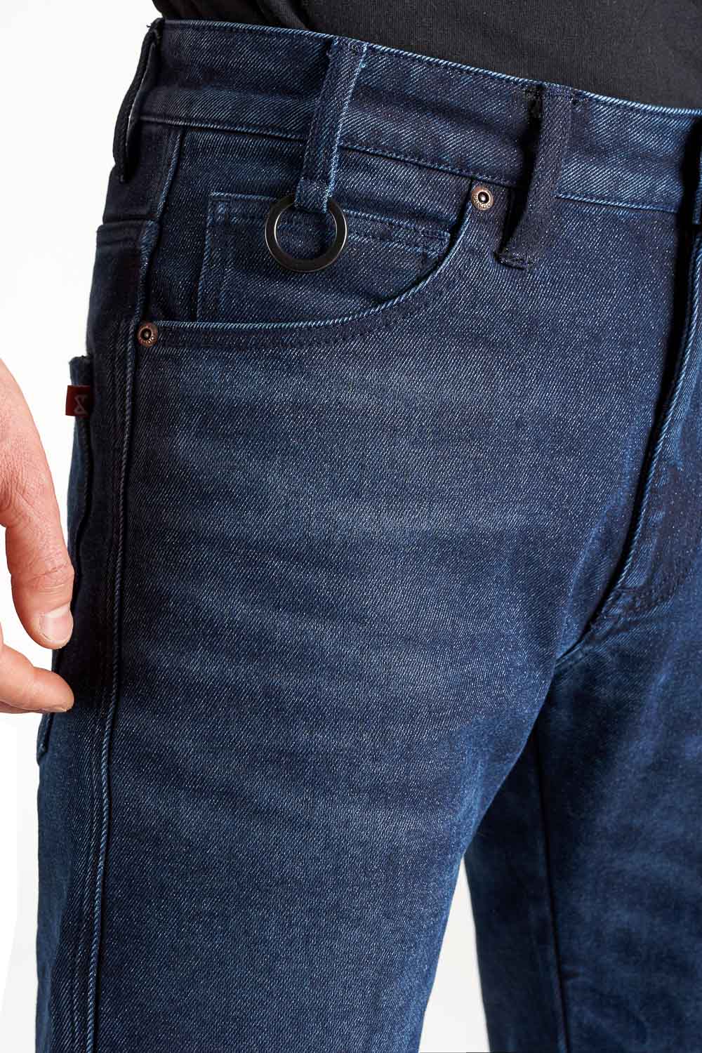 Close up pocket-R