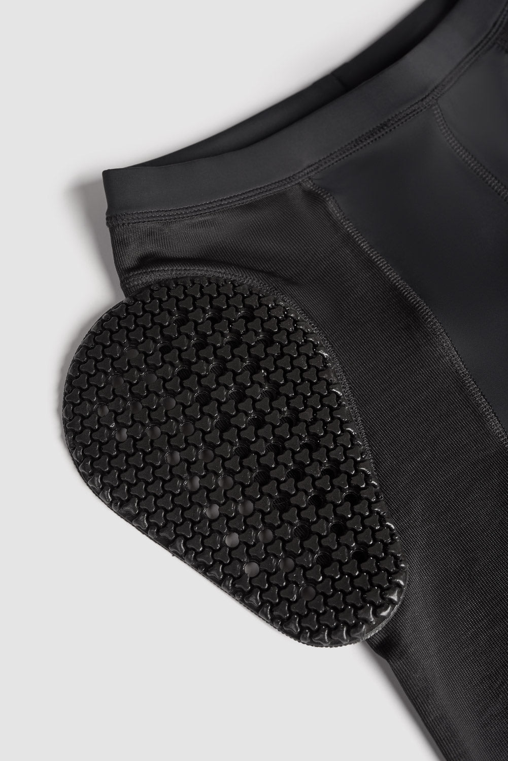 Armor pocket